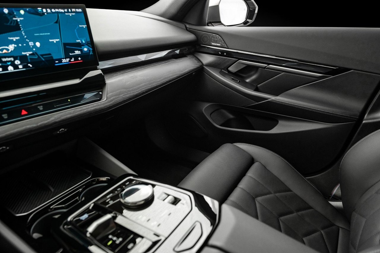 BMW i5 eDrive40 Touring, 340hk, 2025