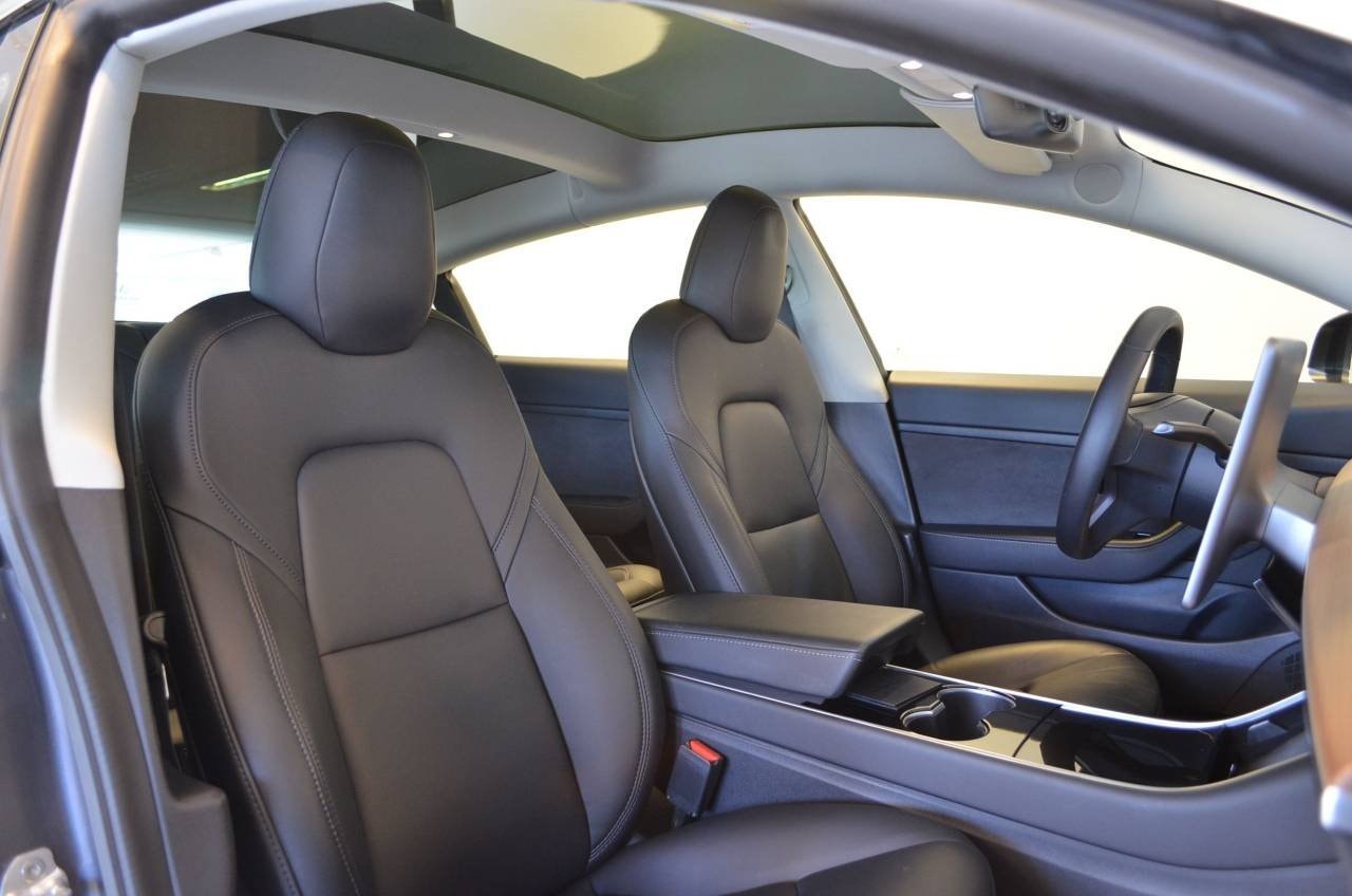 Tesla Model 3 Standard Range Plus, 325hk, 2020