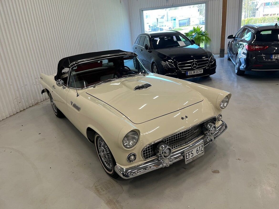 Ford Thunderbird 4.8 V8 Manual, 3-trins, 196ps, 1955
