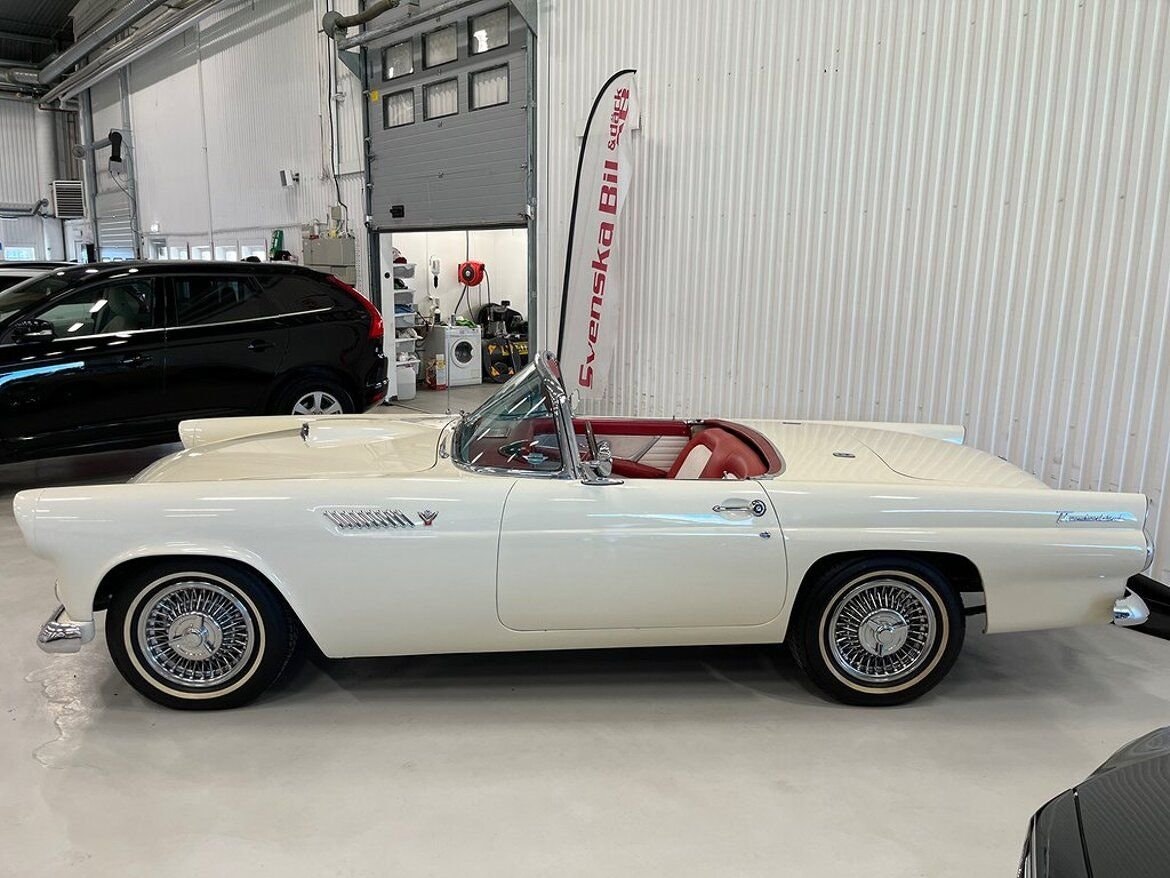 Ford Thunderbird 4.8 V8 Manual, 3-trins, 196ps, 1955