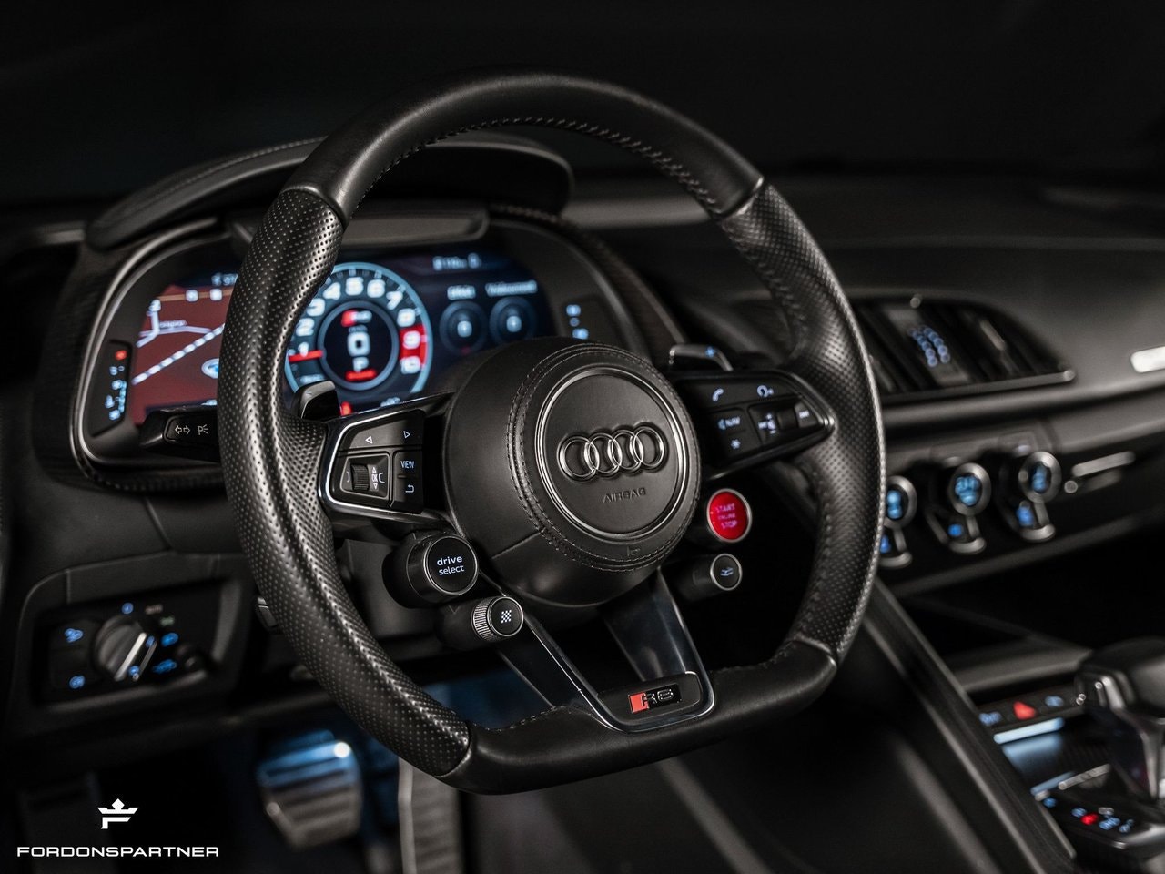 Audi R8 V10 plus 5.2 V10 FSI quattro S Tronic, 610hp, 2016