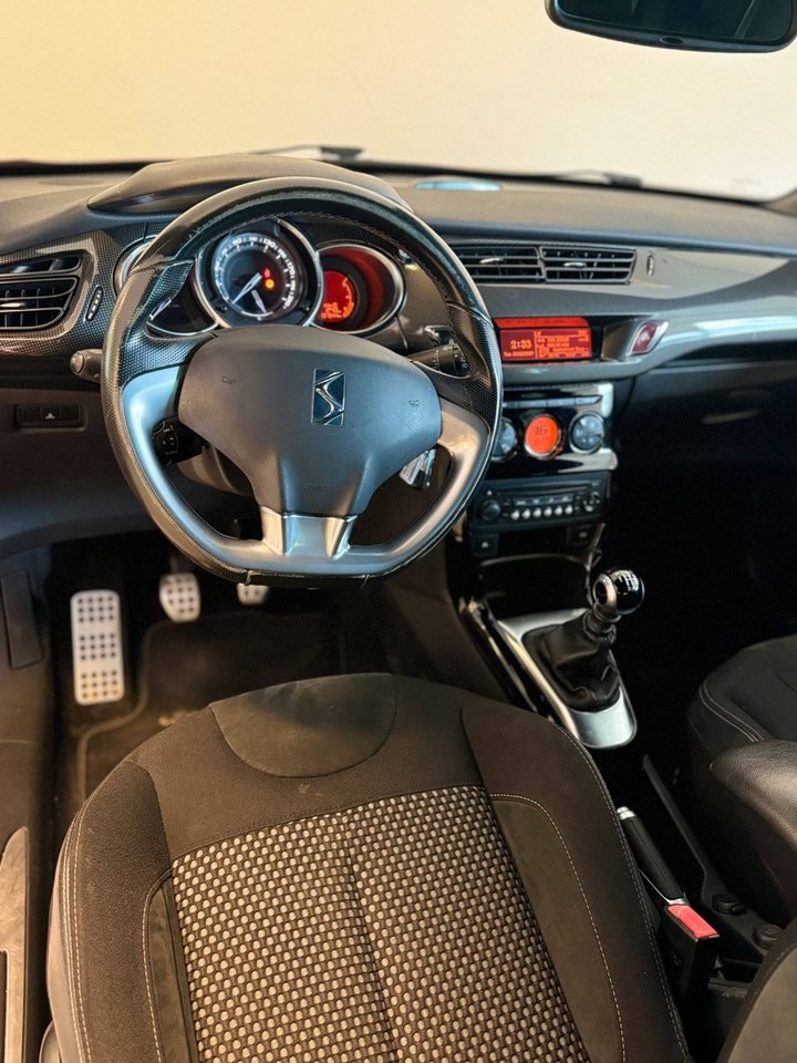 Citroën DS3 1.6 THP Manual, 156hp, 2011