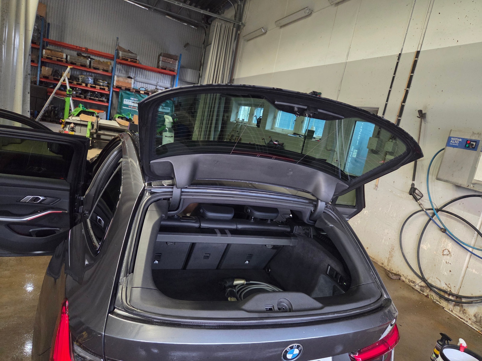 BMW 330e Touring Steptronic, 8-trinn, 292hk, 2021