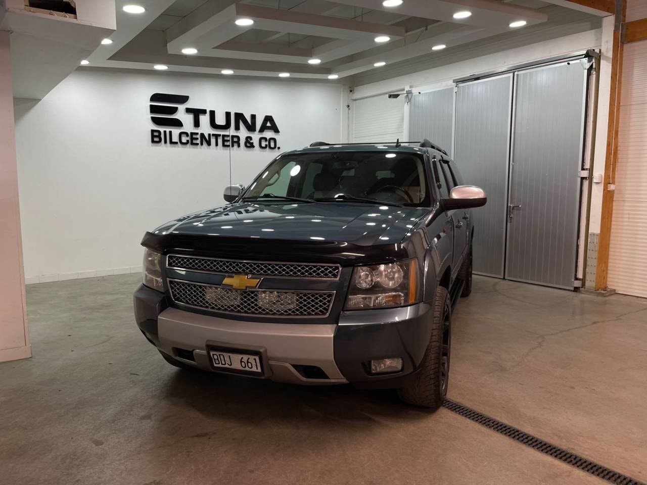 Chevrolet Suburban 1500 5.3 V8 E85 4WD Hydra-Matic, 314hp, 2008