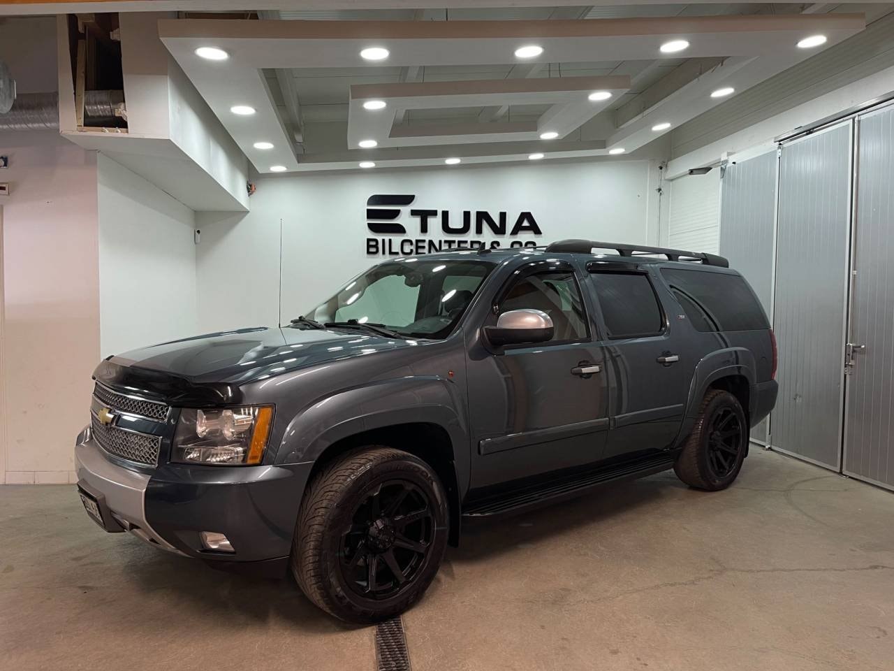 Chevrolet Suburban 1500 5.3 V8 E85 4WD Hydra-Matic, 314hp, 2008