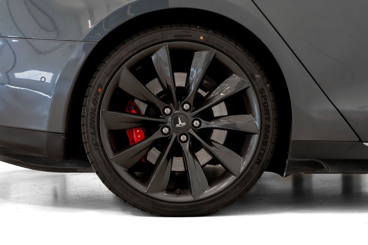 Tesla Model S P85D, 511ps, 2015