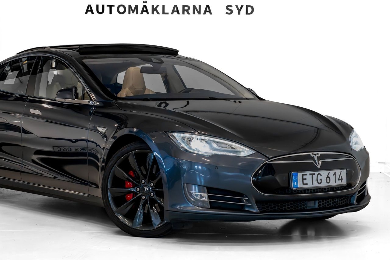 Tesla Model S P85D, 511ps, 2015
