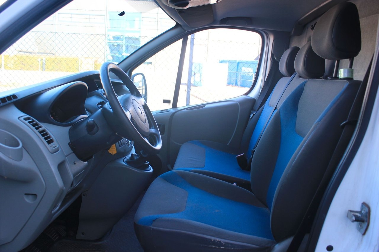 Renault Trafic Van 2.9t 2.0 dCi Manual, 114hp, 2014