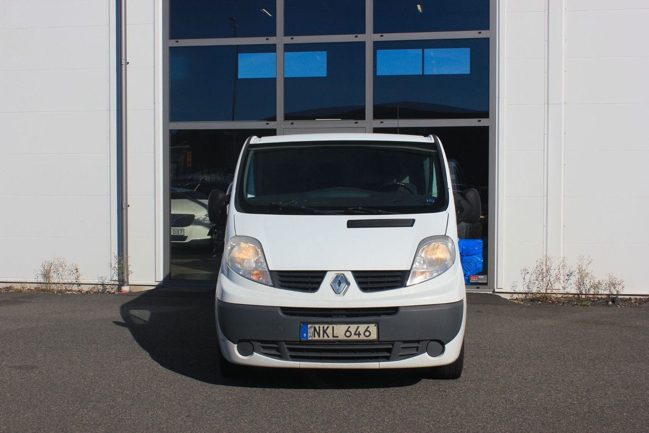 Renault Trafic Van 2.9t 2.0 dCi Manual, 114hp, 2014