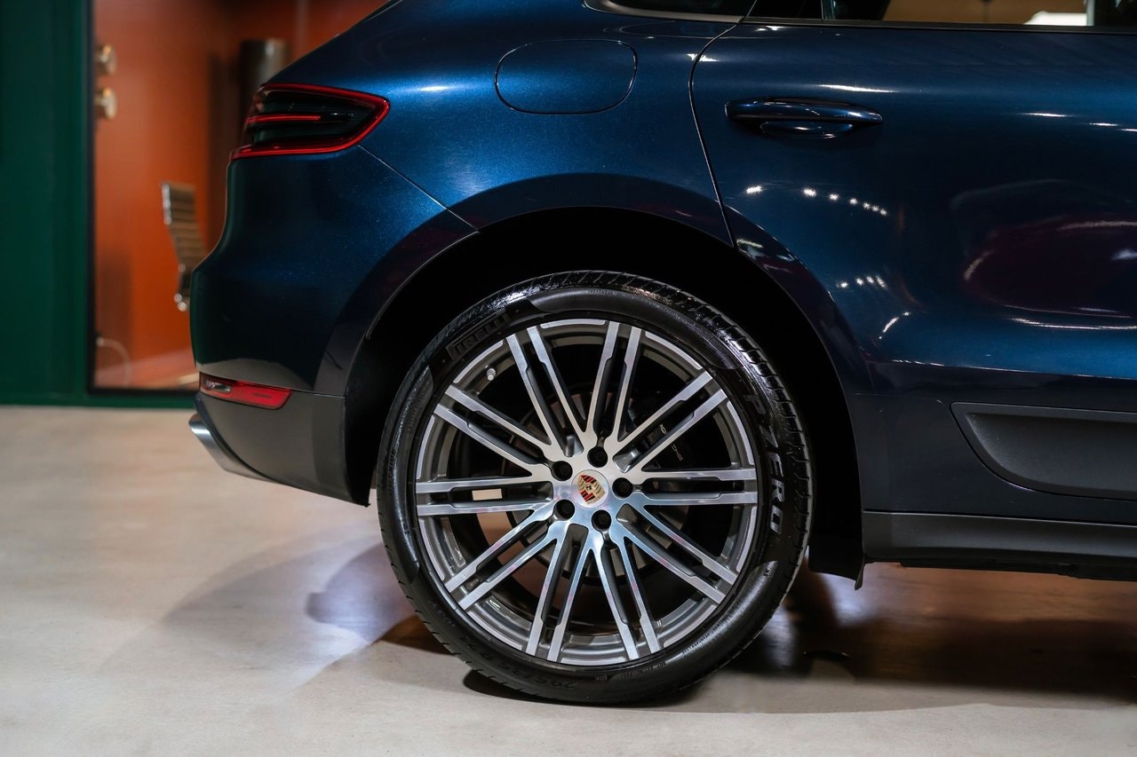 Porsche Macan PDK, 252hp, 2018