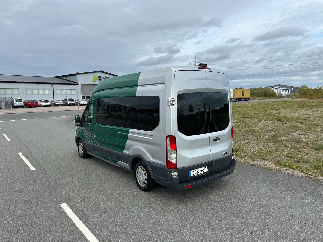 Ford Transit 350 Combi 2.0 TDCi SelectShift, 6-trins, 130ps, 2018