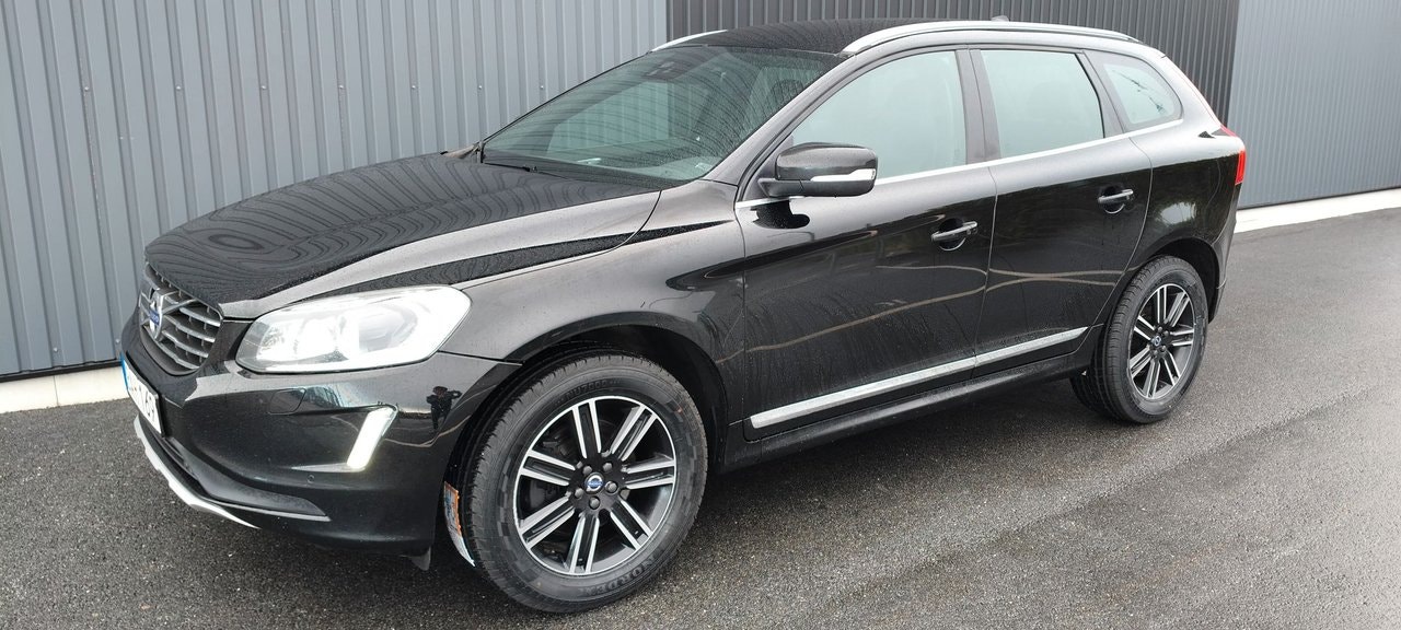 Volvo XC60 220 л.с.