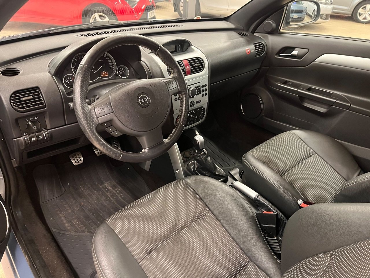 Opel Tigra TwinTop 1.4 Twinport Manual, 5-trins, 90ps, 2006