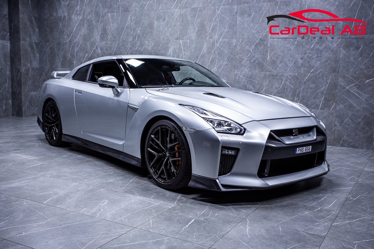 Nissan GT-R 3.8 V6 4x4 DCT, 570hp, 2018