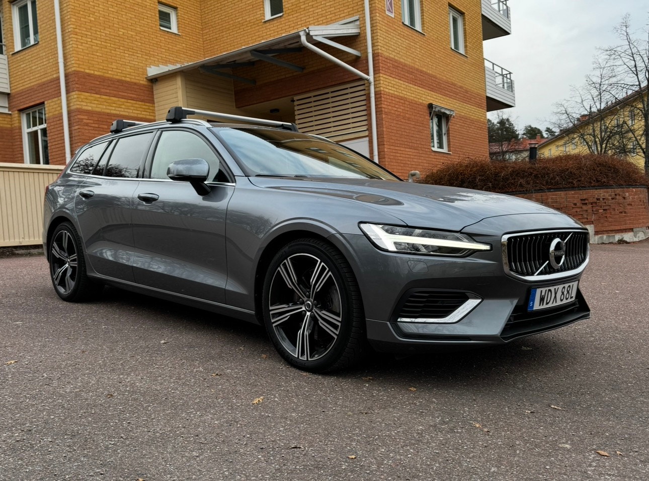 Volvo V60 Recharge T6 AWD Geartronic, 341hk, 2021