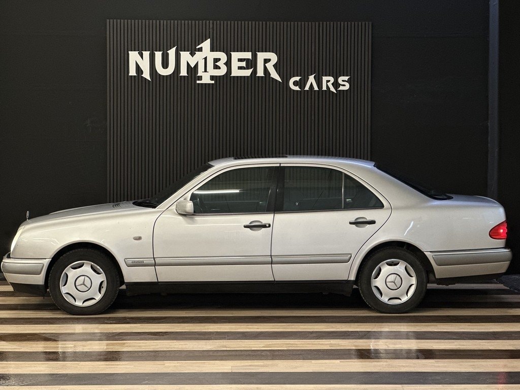 Mercedes-Benz E 200 Automatic, 136hp, 1997