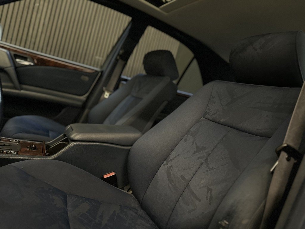 Mercedes-Benz E 200 Automatic, 136hp, 1997