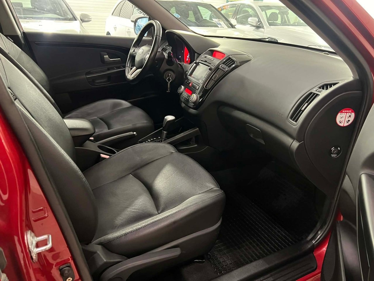 Kia cee'd_sw 1.6 CRDi Automatic, 128hp, 2012