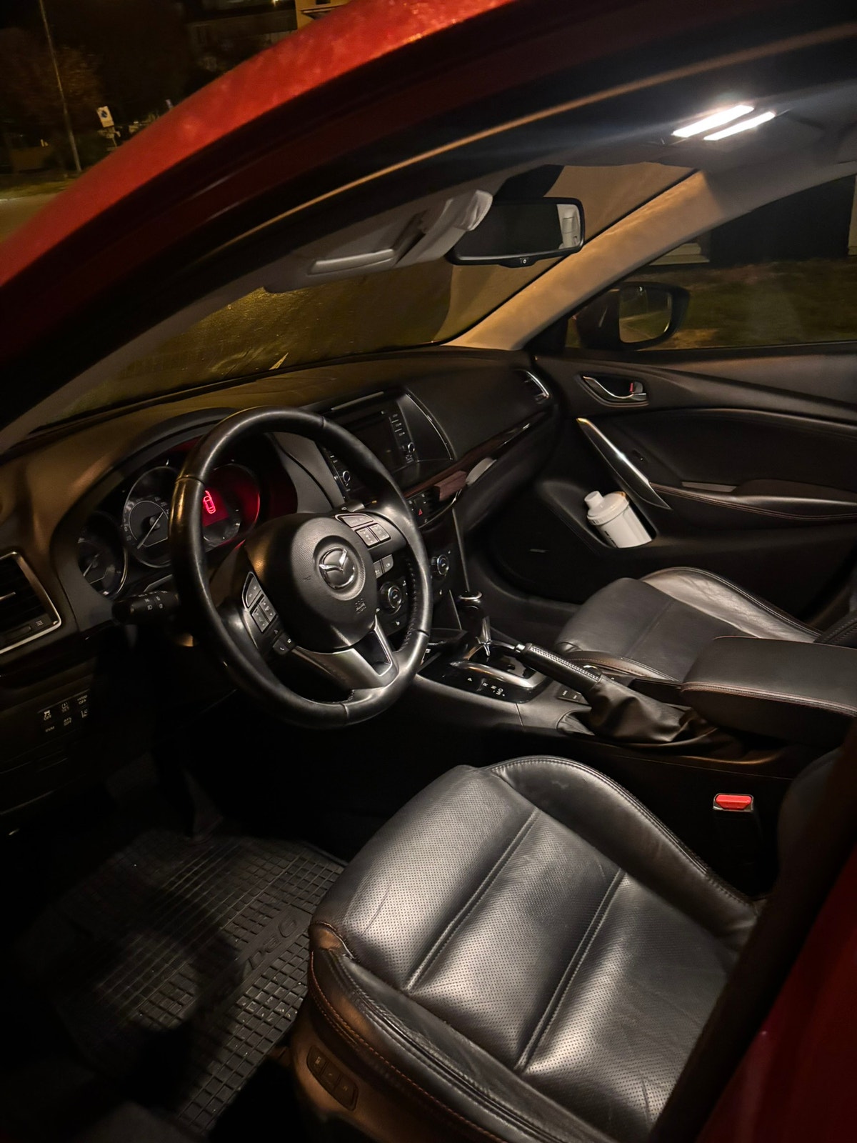 Mazda 6 Wagon 2.2 SKYACTIV-D Automatic, 6-trins, 175ps, 2014