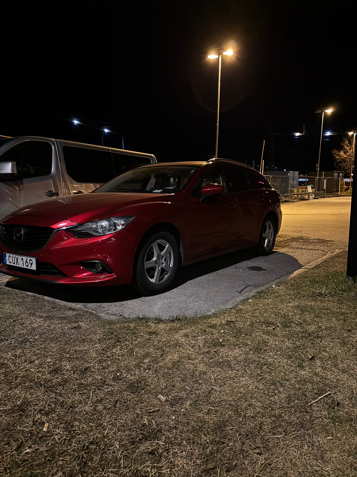 Mazda 6 Wagon 2.2 SKYACTIV-D Automatic, 6-trins, 175ps, 2014