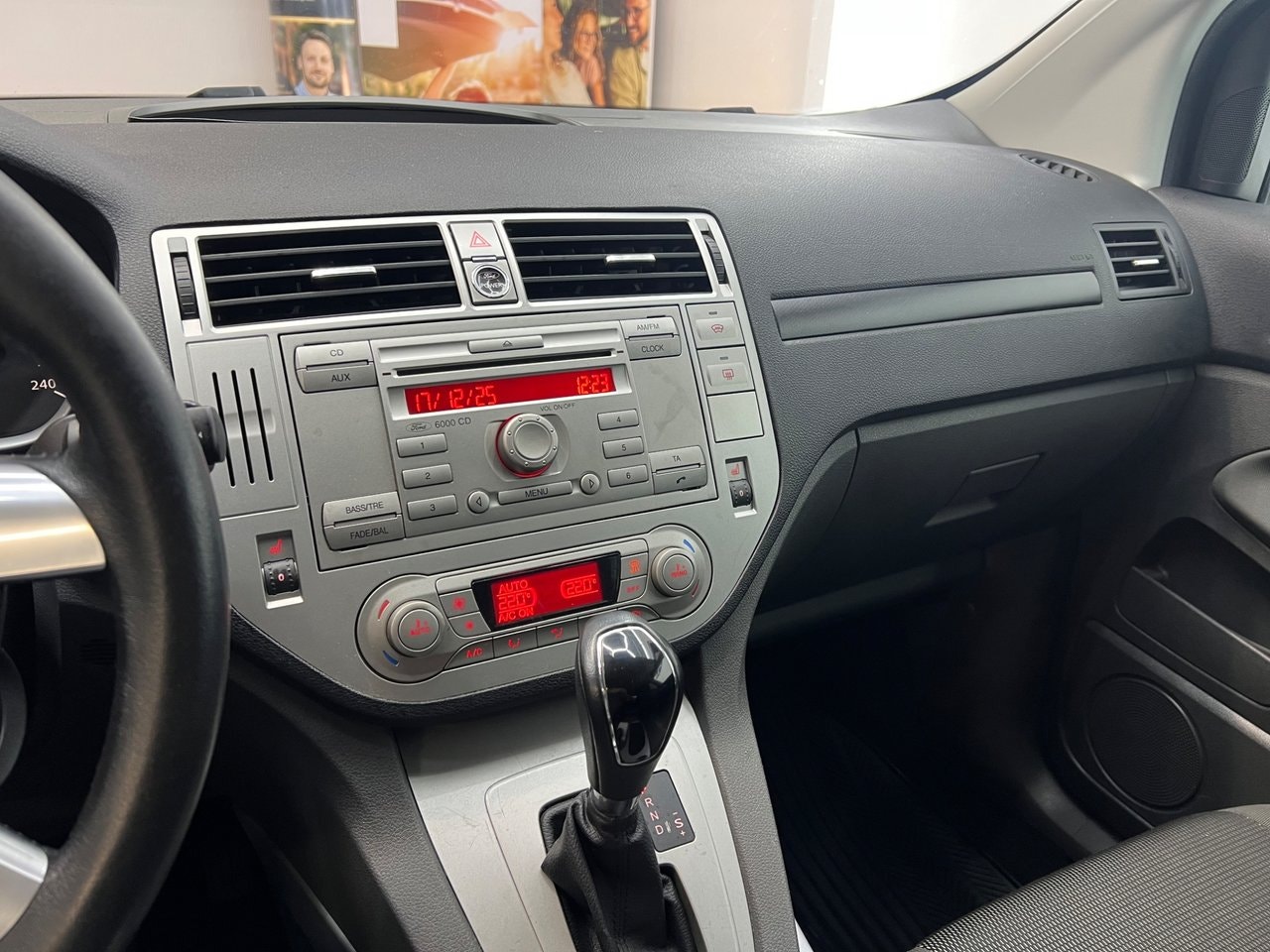 Ford Kuga 2.0 TDCi AWD Powershift, 140hk, 2011