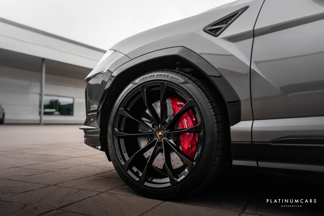 Lamborghini Urus S Automatic, 8-trins, 666ps, 2024