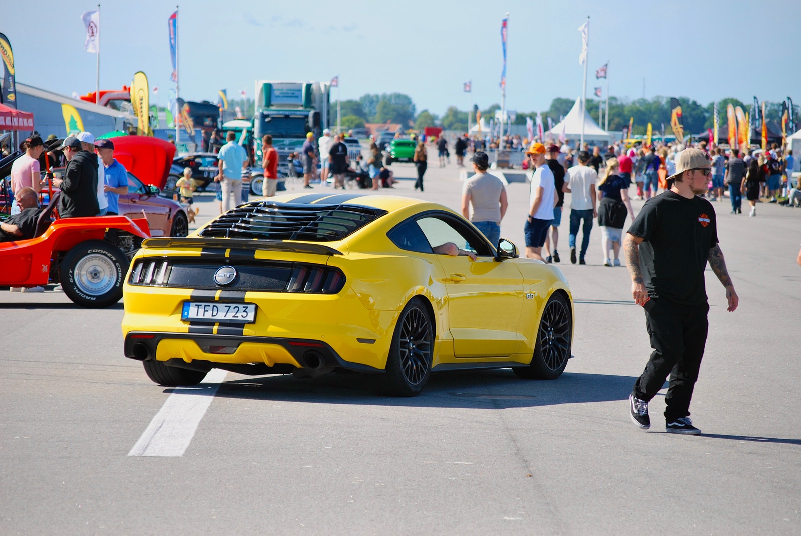 Ford Mustang GT Manual, 421hp, 2015