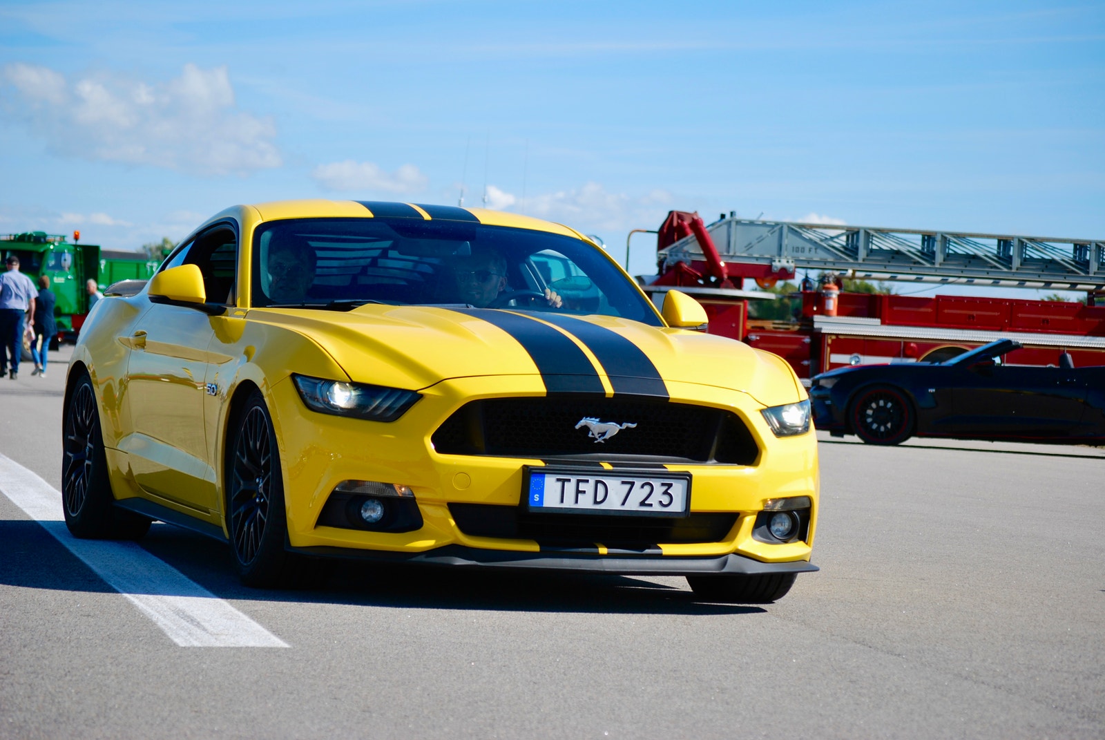 Ford Mustang GT Manual, 421hp, 2015