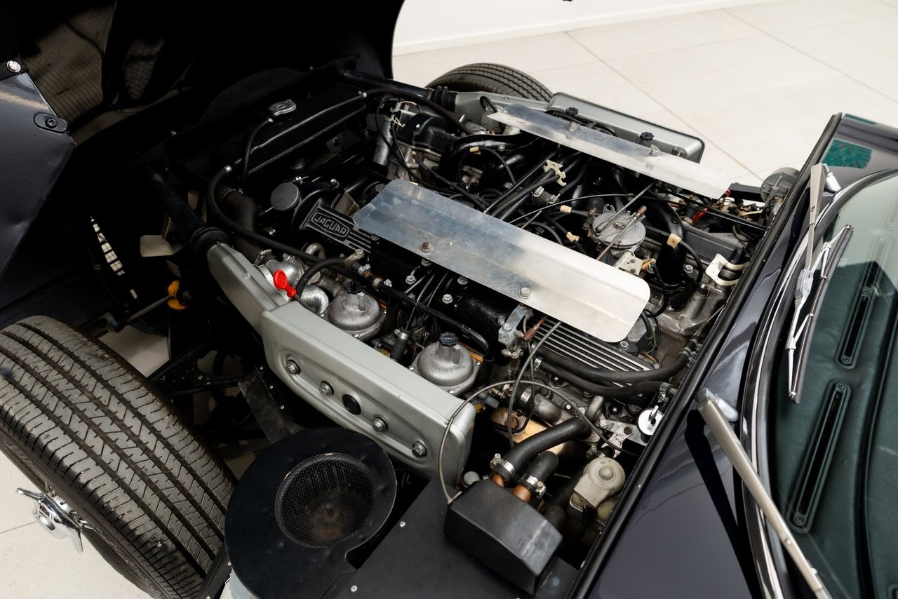 Jaguar E-Type 2+2 5.3 V12 Automatic, 276hp, 1971
