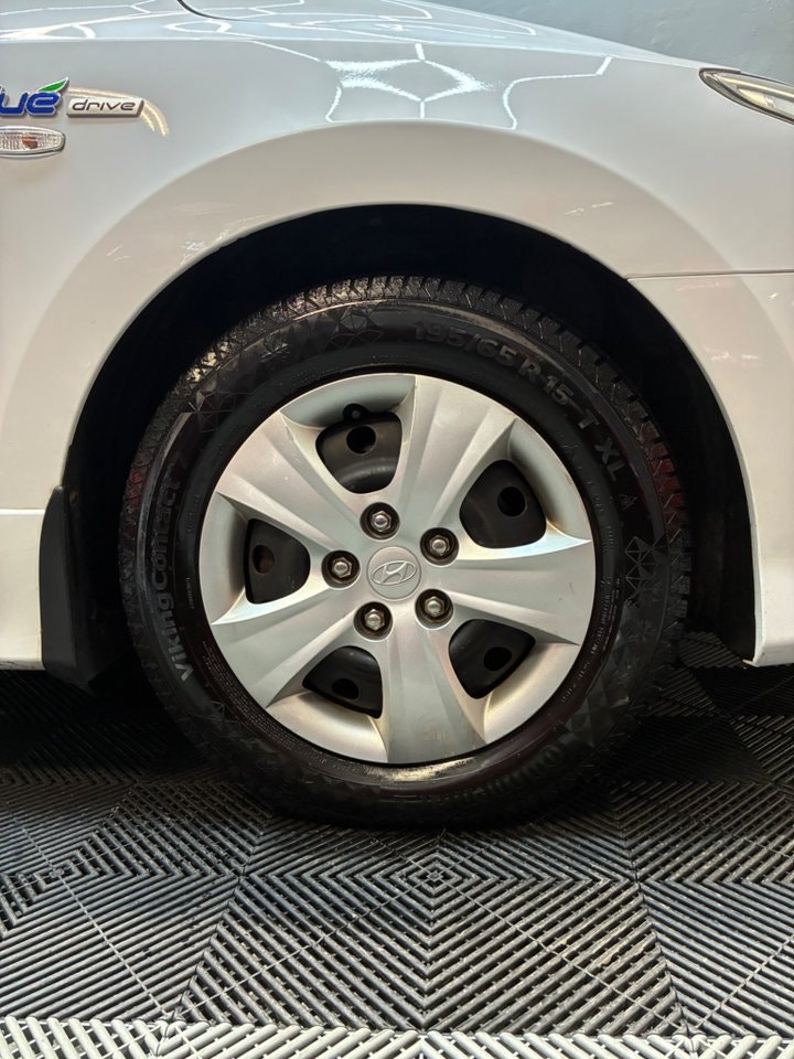 Hyundai i30cw 1.6 CRDi Manual, 90hp, 2012