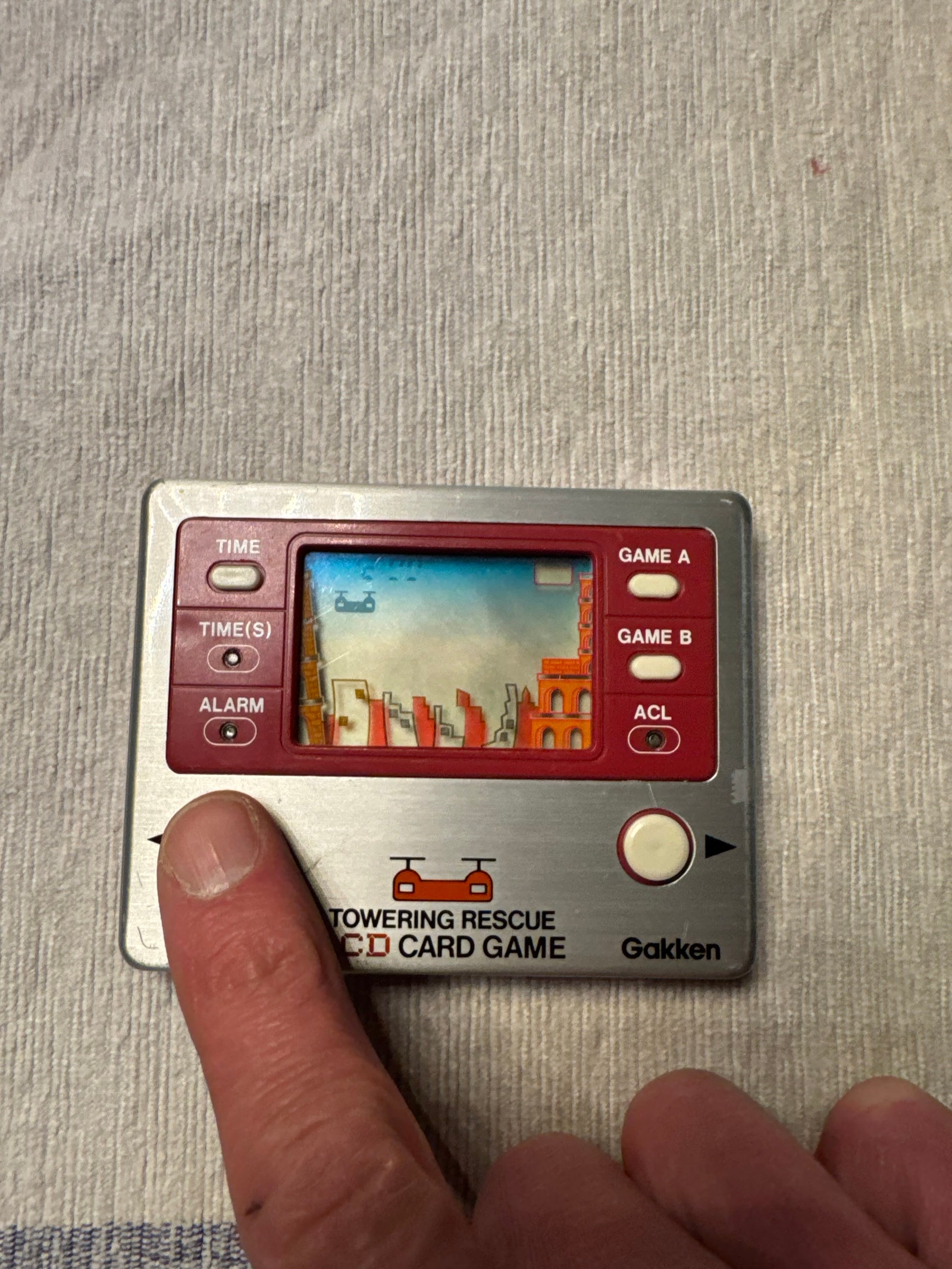 Gakken Towering Rescue LCD-handheldspel | Blocket