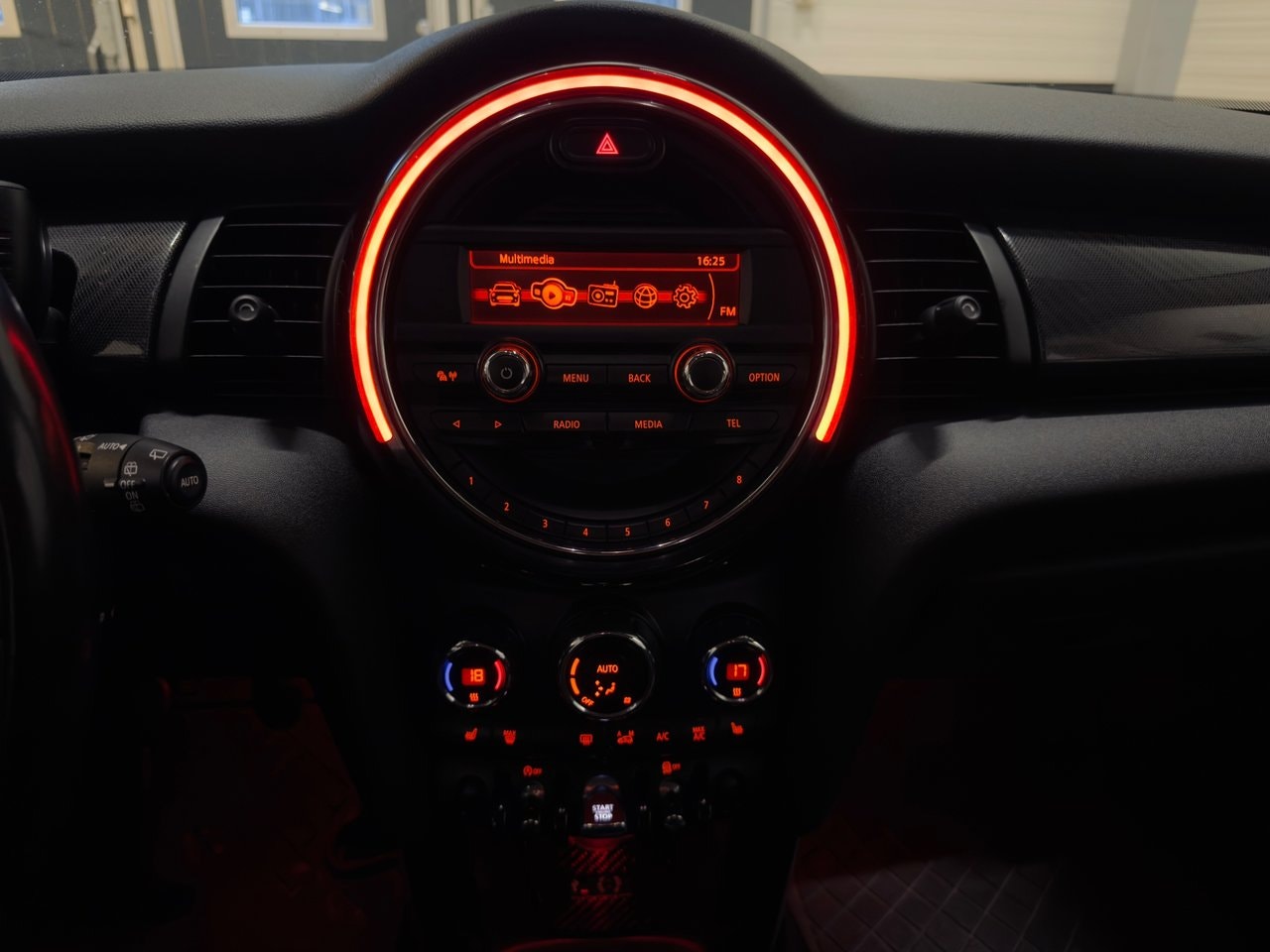 MINI One D 5-door Manual, 6-trins, 95ps, 2015