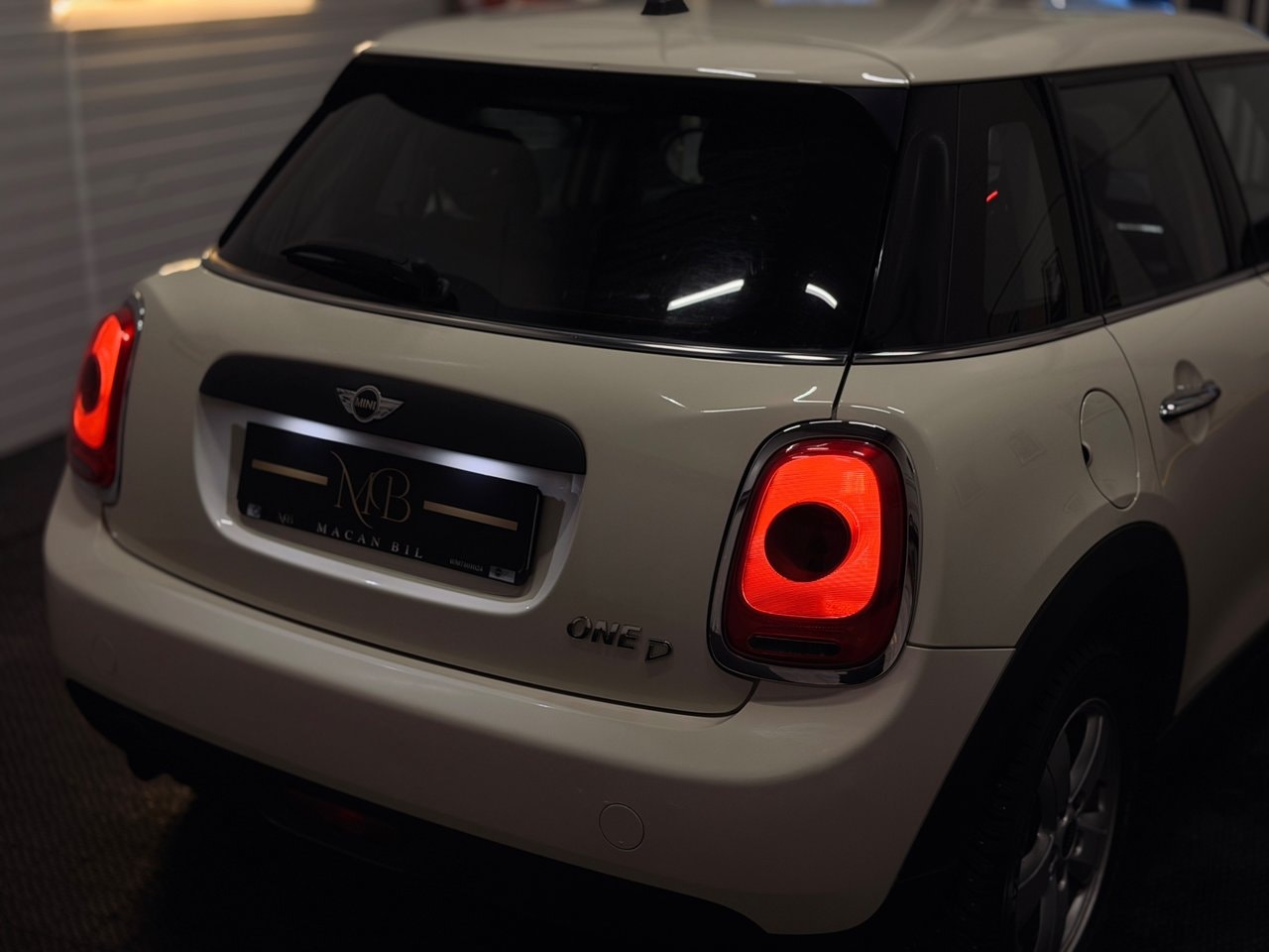 MINI One D 5-door Manual, 6-trins, 95ps, 2015