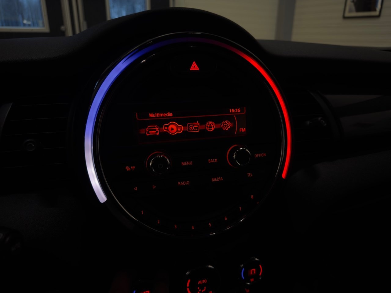 MINI One D 5-door Manual, 6-trins, 95ps, 2015