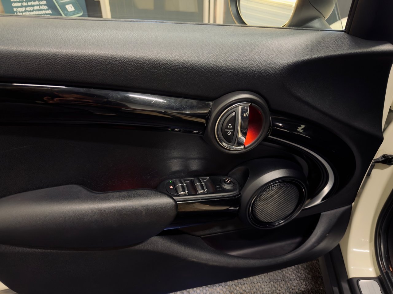 MINI One D 5-door Manual, 6-trins, 95ps, 2015