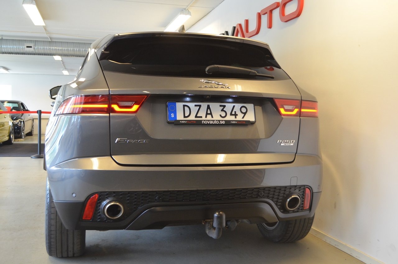 Jaguar E-Pace P250 AWD Automatic, 249hp, 2018