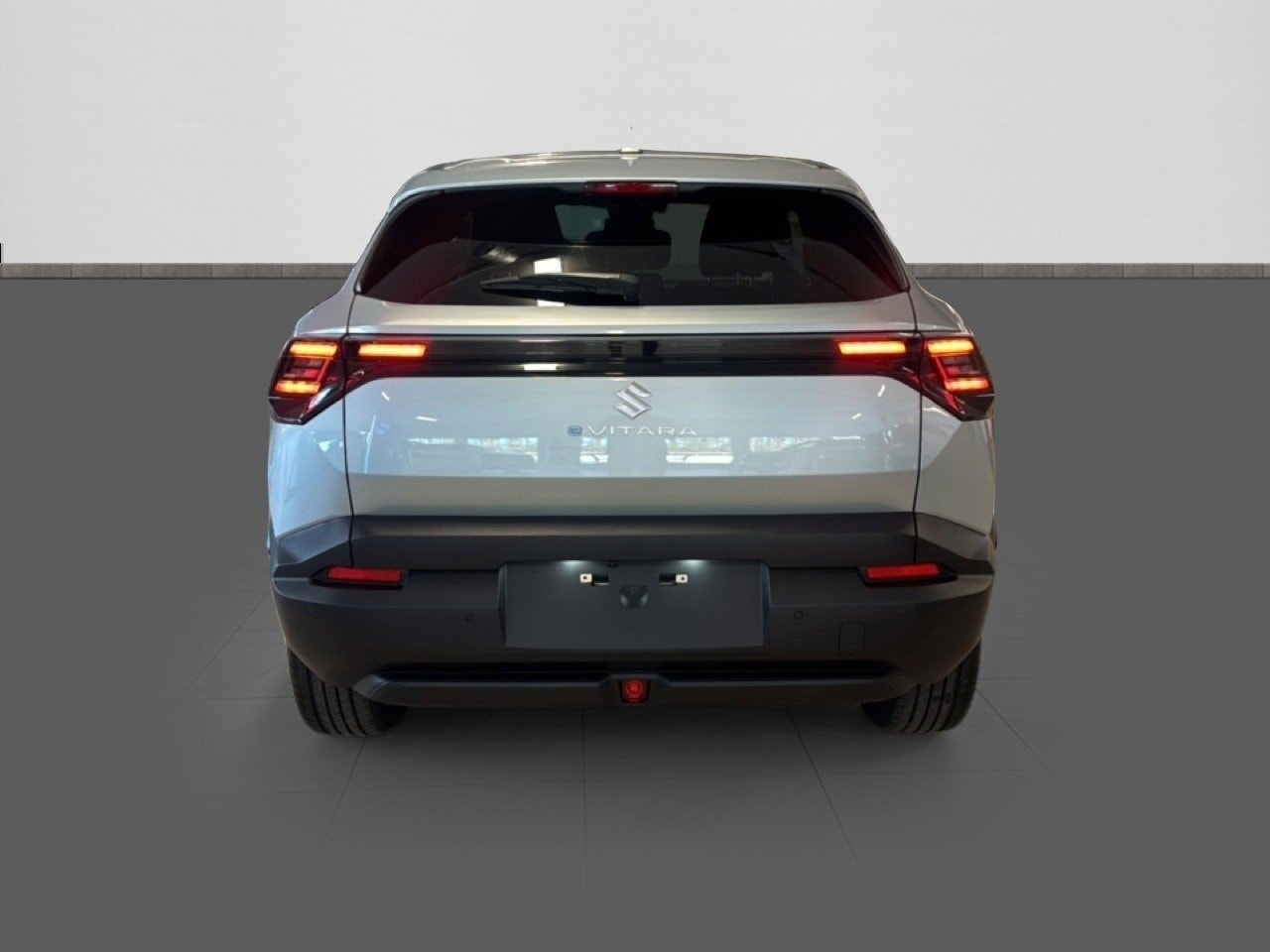 Suzuki e Vitara 61 kWh, 174hk, 2026