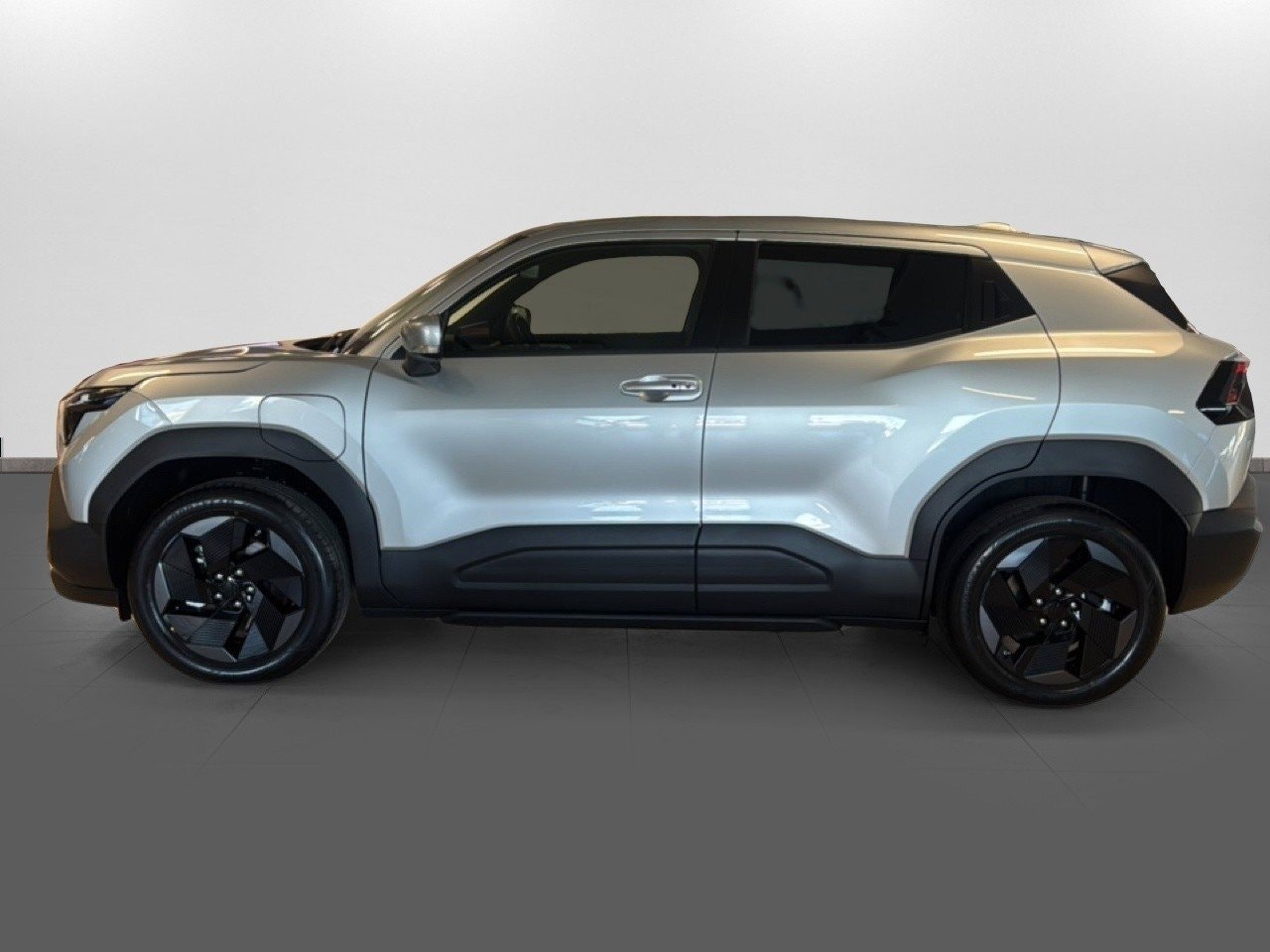 Suzuki e Vitara 61 kWh, 174hk, 2026