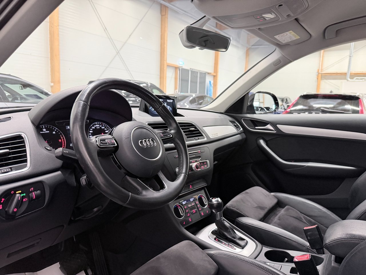 Audi Q3 2.0 TDI quattro S Tronic, 7-trins, 150ps, 2016