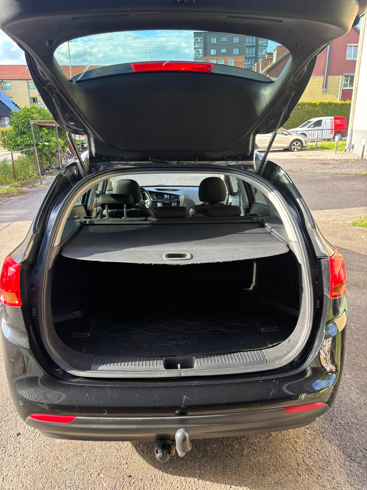 Kia cee'd_sw 1.6 CRDi Manual, 128hp, 2014