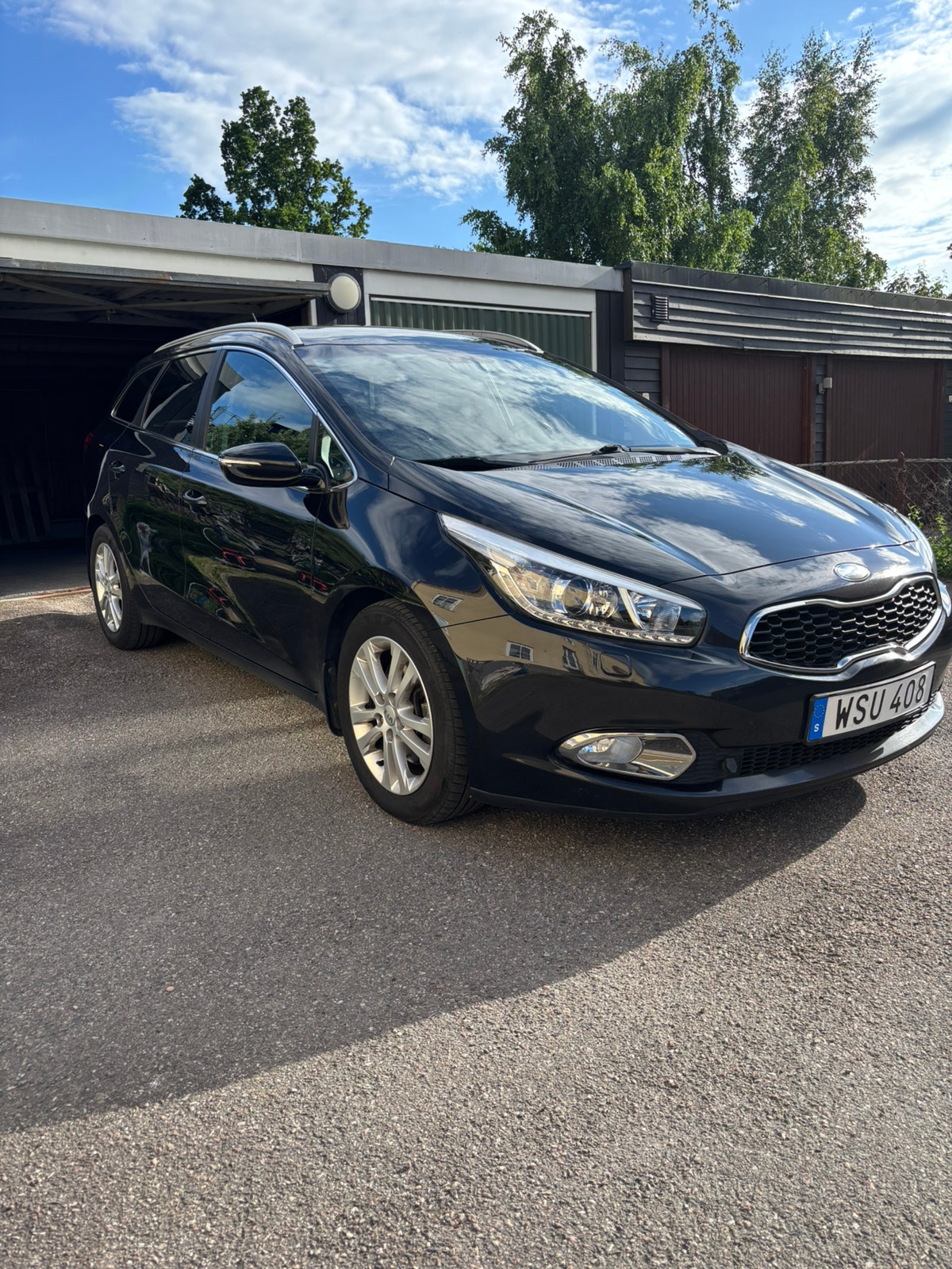 Kia cee'd_sw 1.6 CRDi Manual, 128hp, 2014