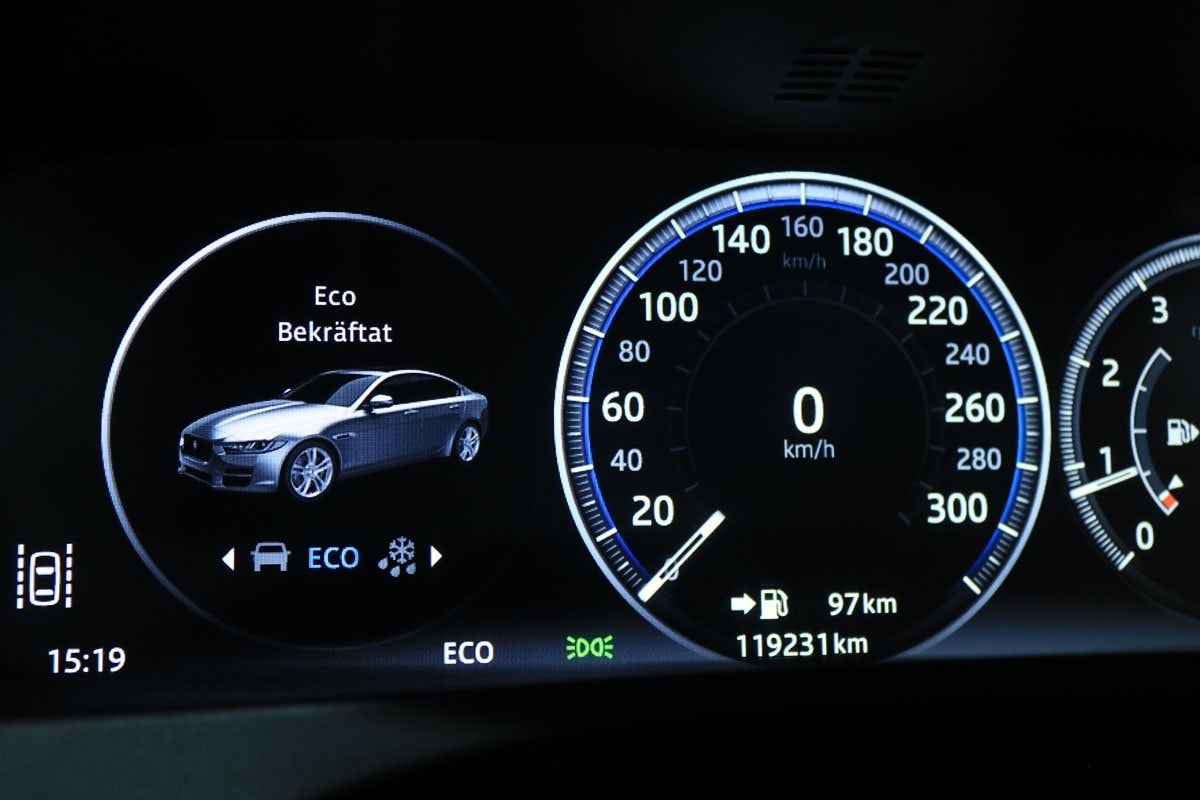 Jaguar XE 20t Automatisk, 8-trinn, 200hk, 2018
