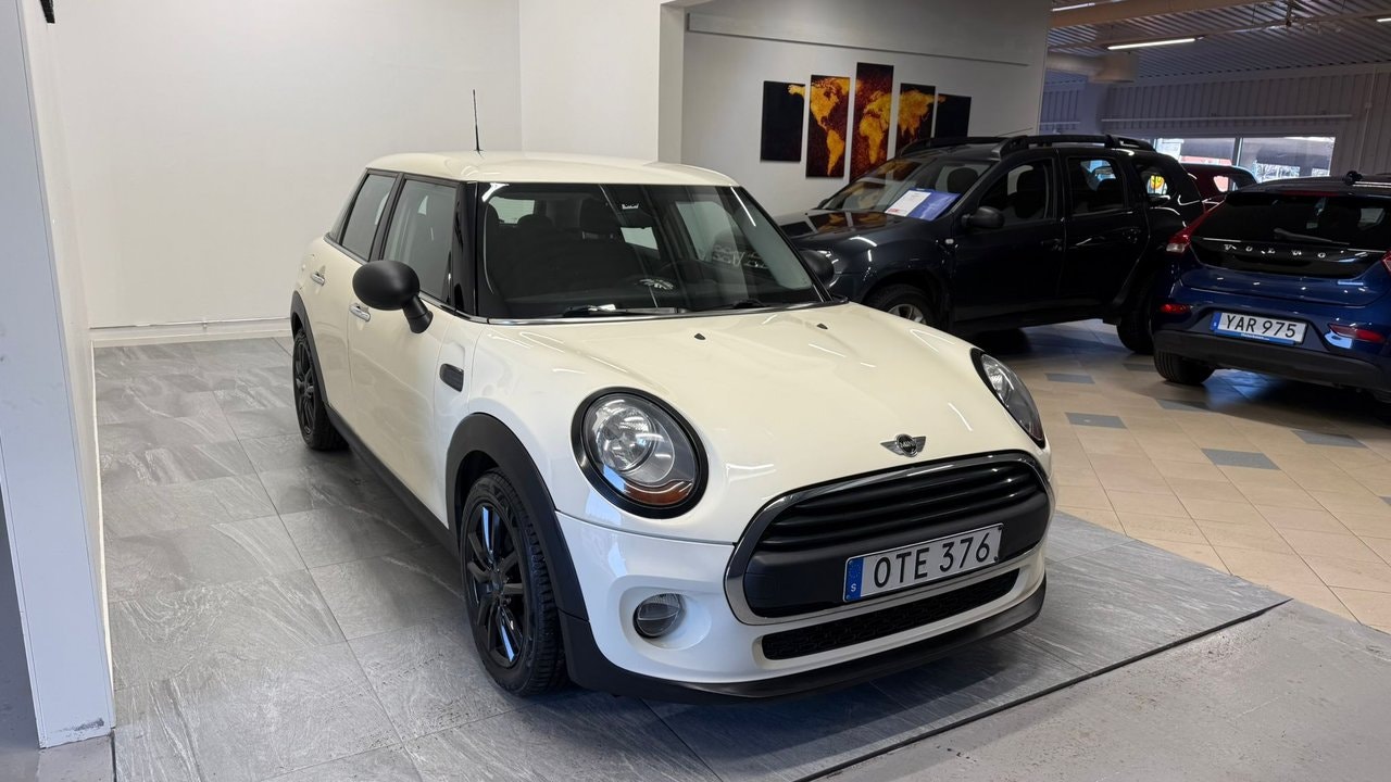 MINI One 5-door Manual, 102hp, 2015