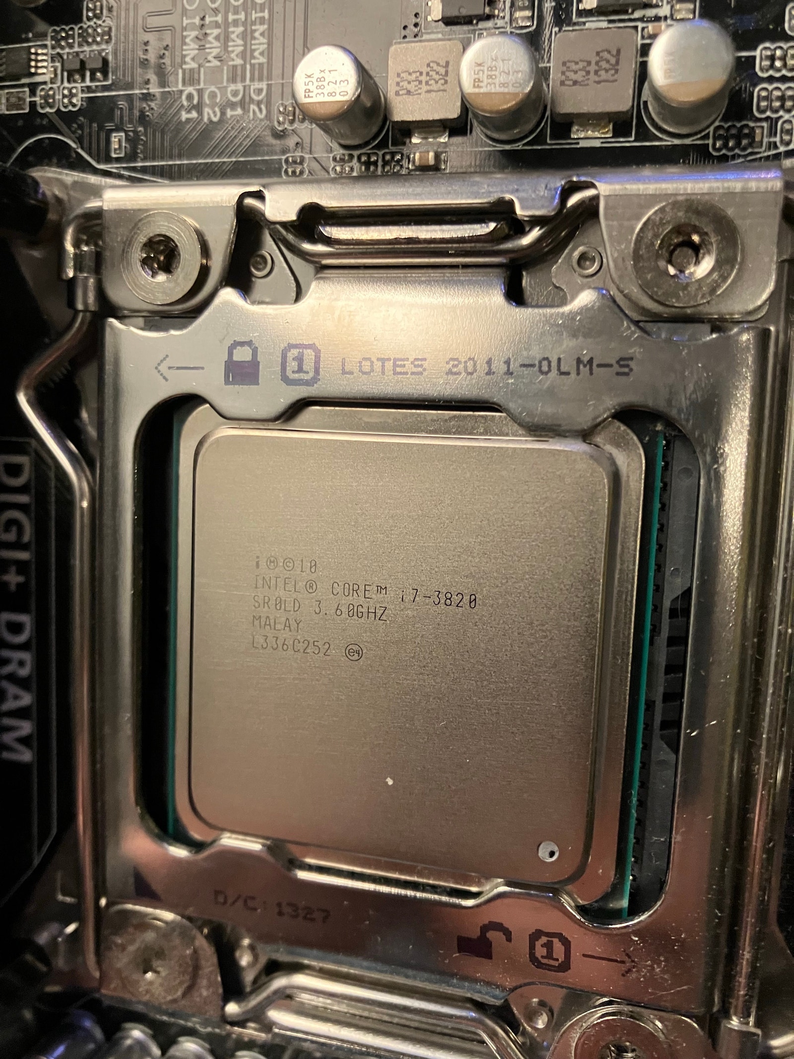 Asus P9X79 moderkort - i7 3820 CPU - 32Gb RAM | Blocket