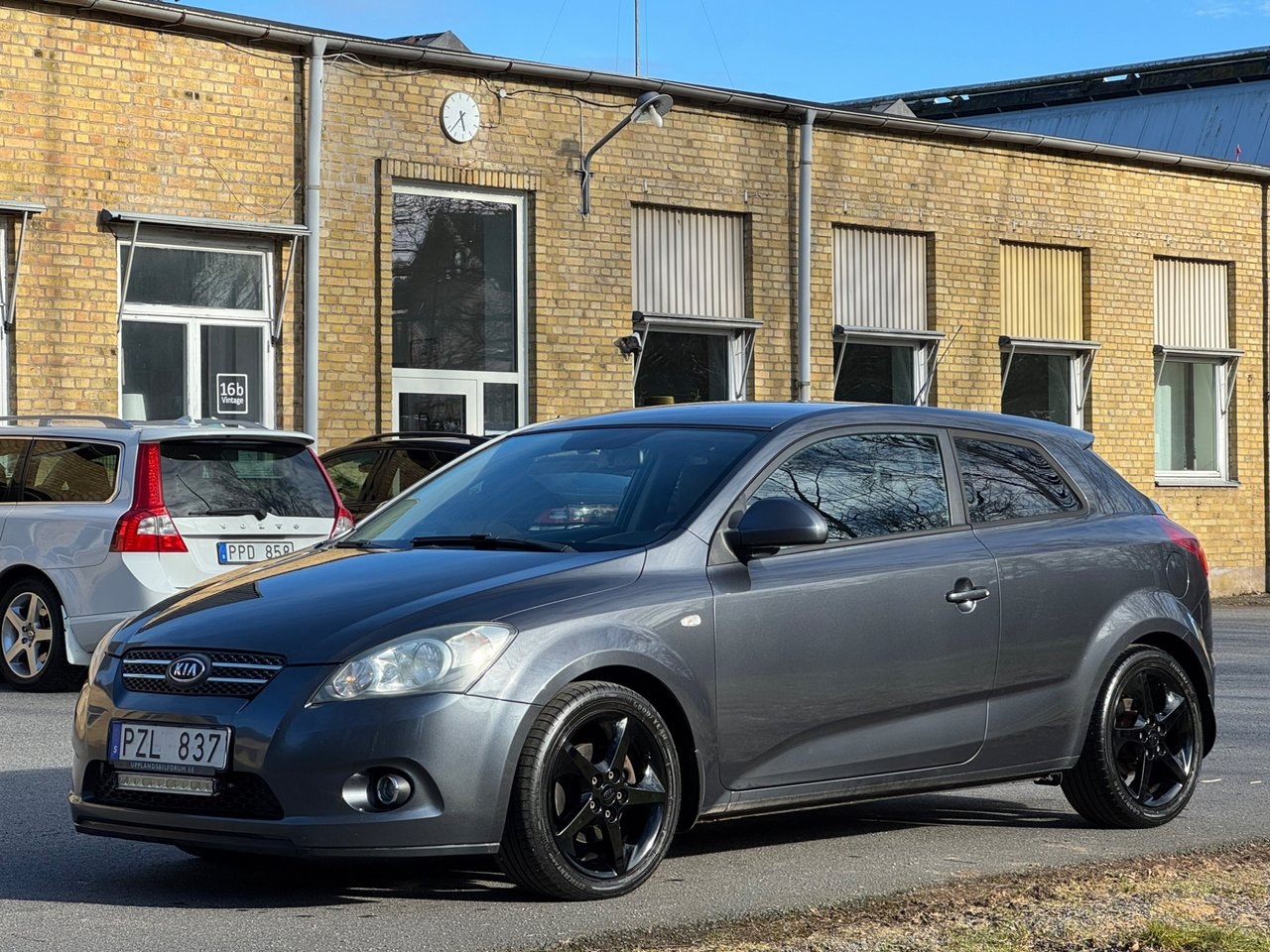 Kia pro_cee'd 2.0 CRDi Manual, 140hp, 2008