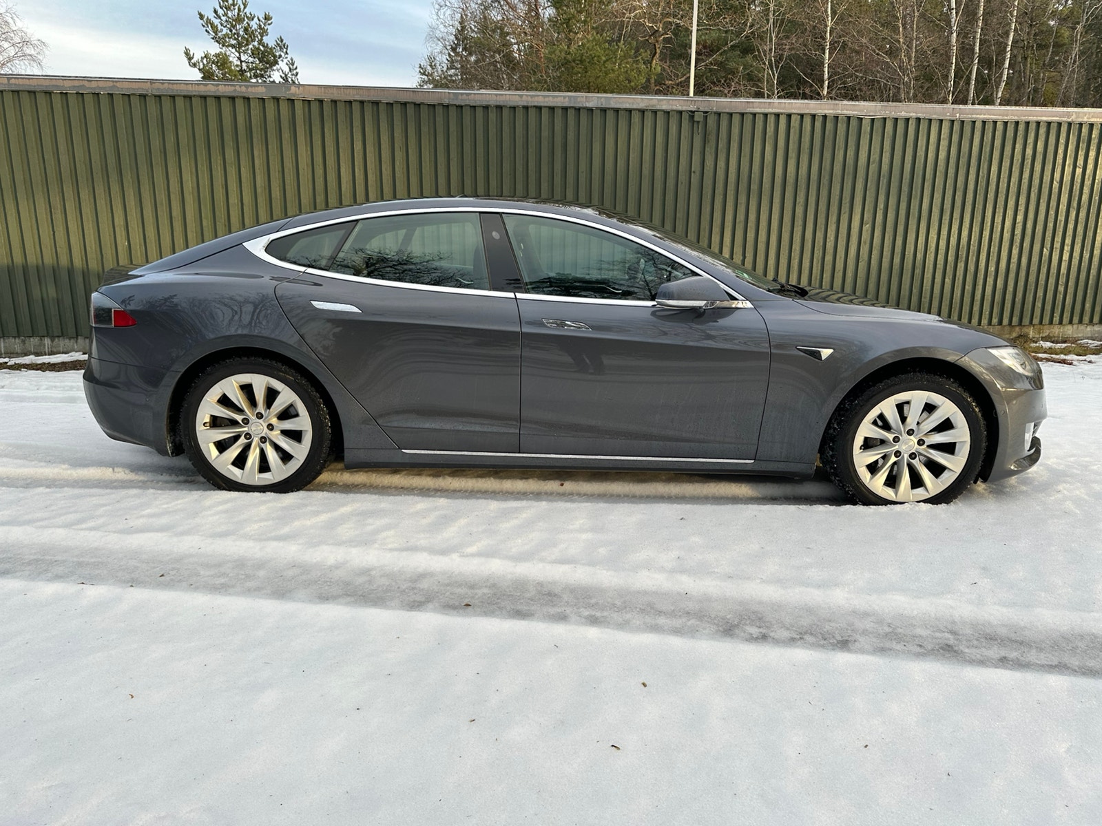 Tesla Model S 100D, 525ps, 2018