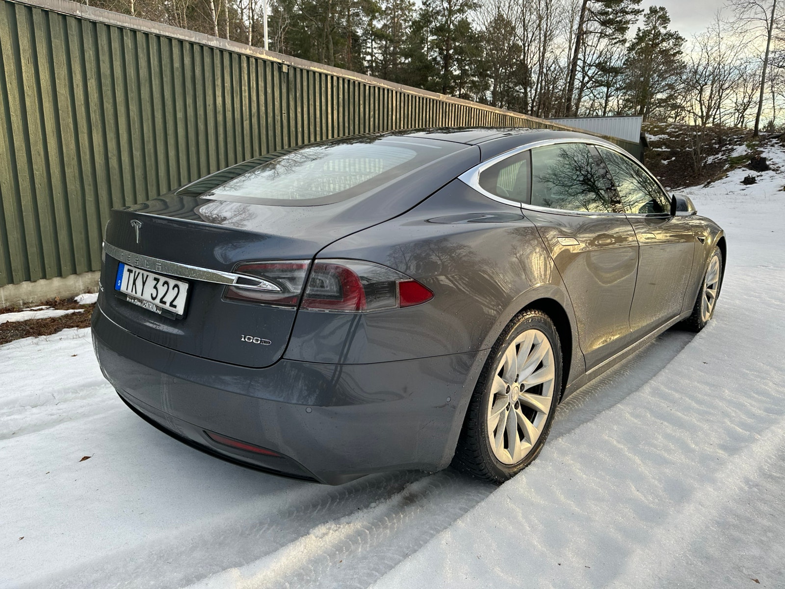 Tesla Model S 100D, 525ps, 2018