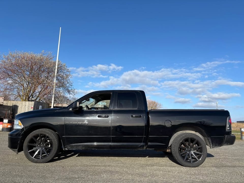RAM 1500 Quad Cab 4.7 V8 Flex Fuel Automatisk, 6-trinn, 314hk, 2012