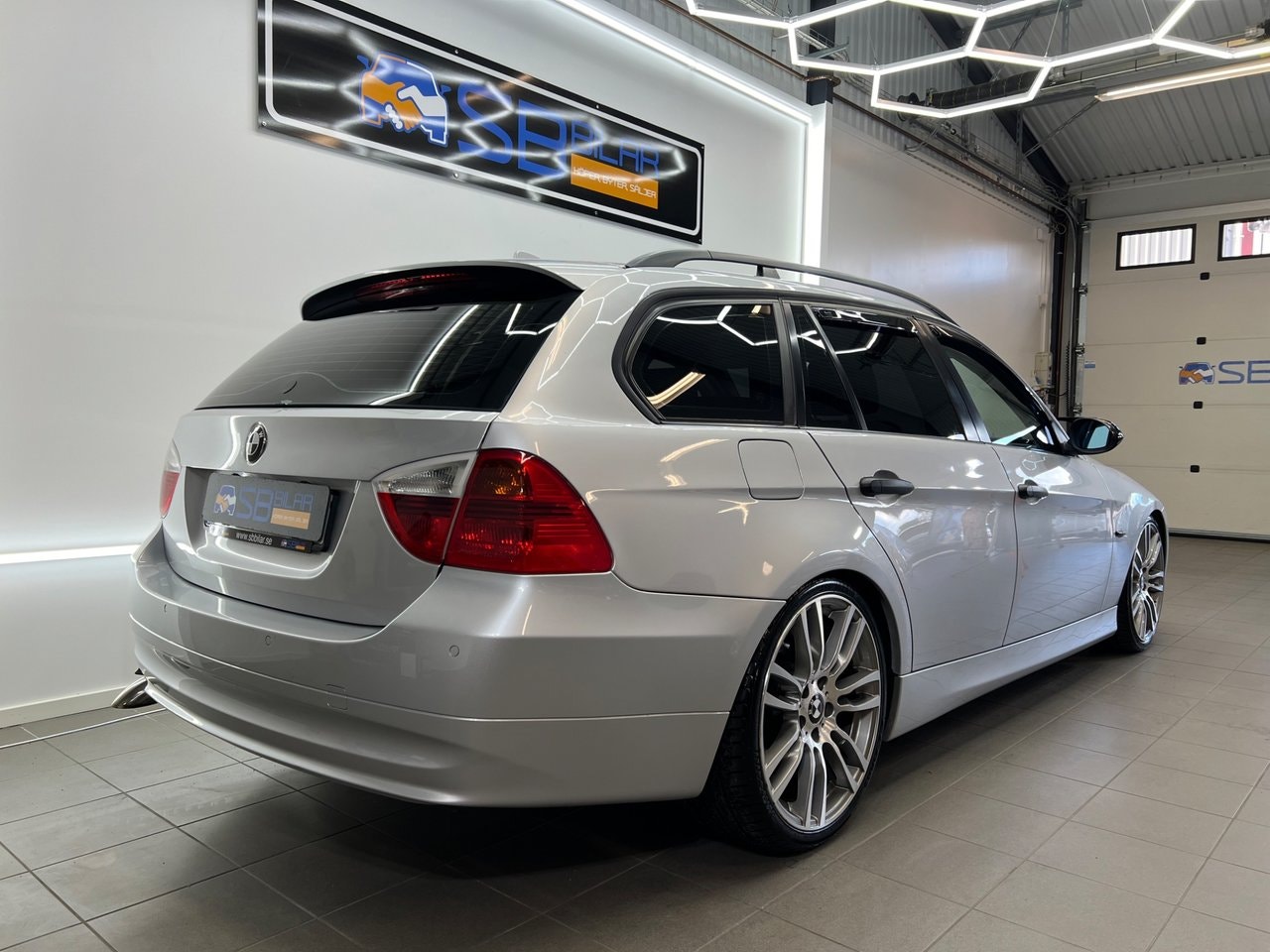 BMW 320d Touring Automatic, 6-trins, 163ps, 2006