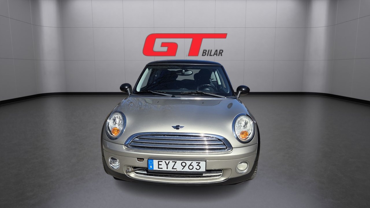 MINI Cooper Automatic, 6-trins, 120ps, 2007